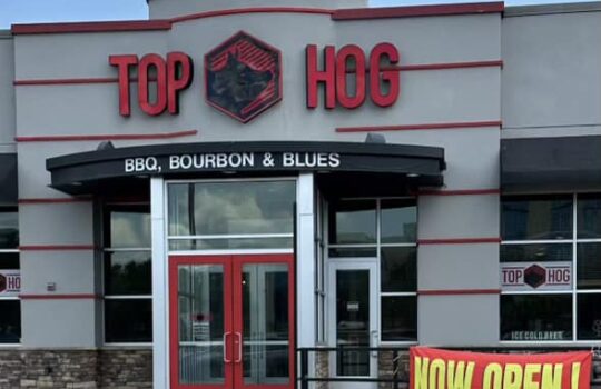 Top Hog Oak View Mall BBQ Bourbon Blues